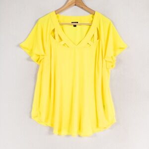 Torrid Top Sz 0 US Large Neon Yellow Georgette Cage Front Short Sleeve Cutout